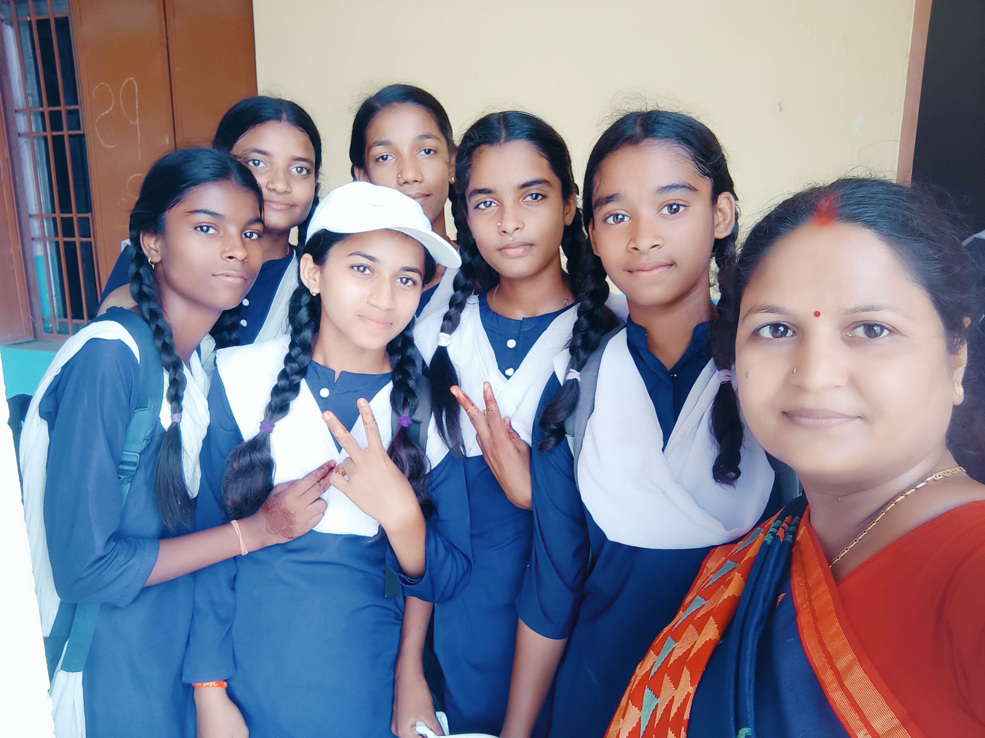 GUNJA KUMARI 